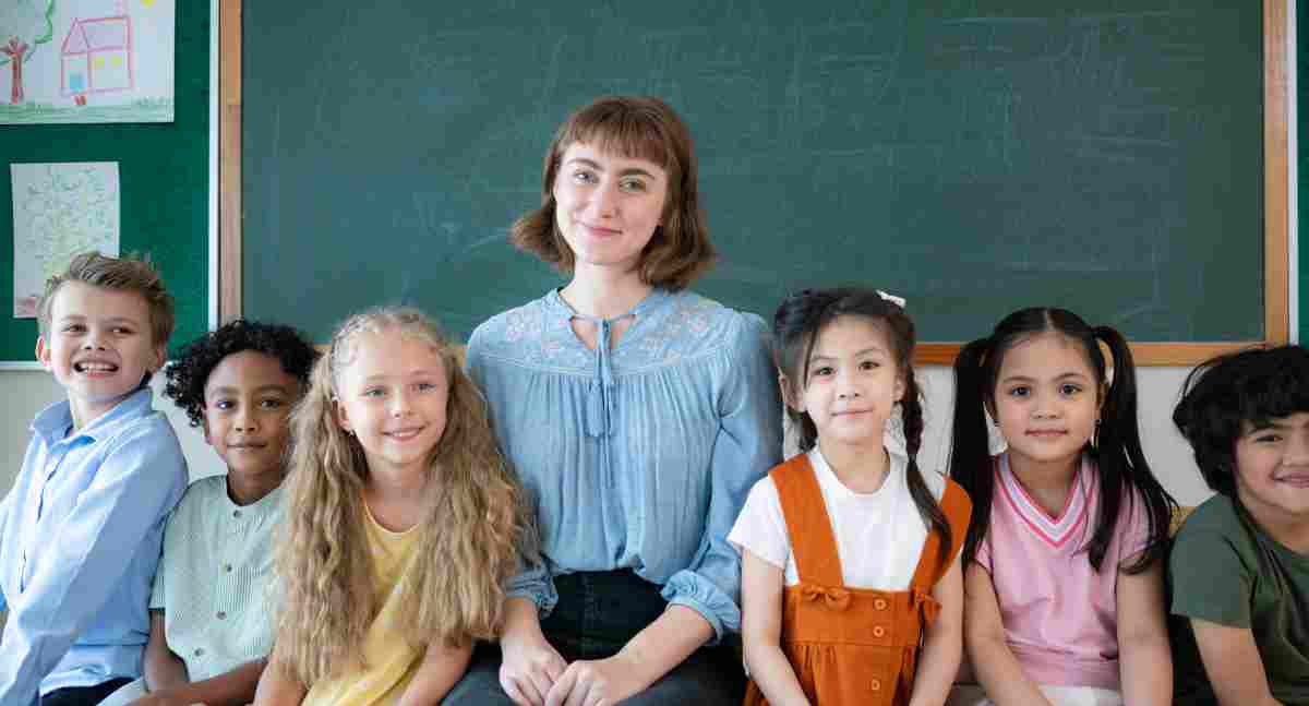 microtel teacher and children in classroom